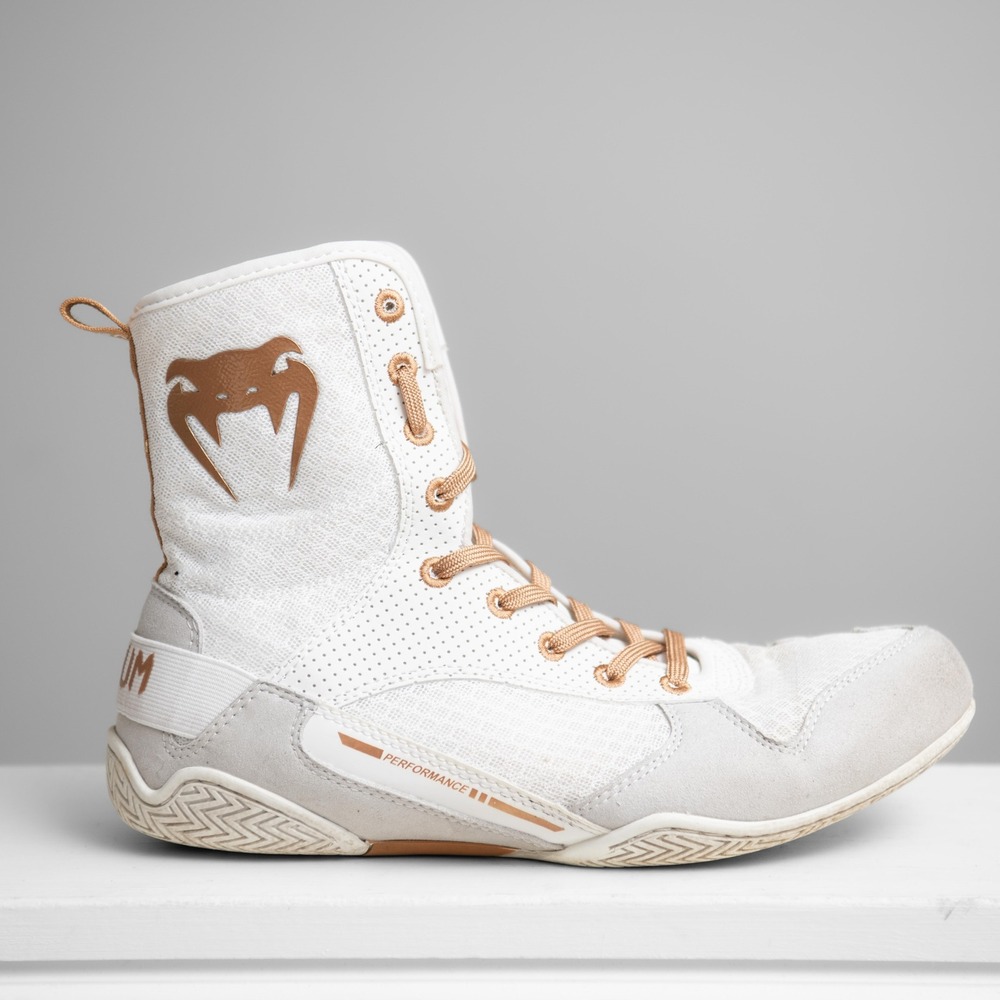 Venum Elite Boxing Shoes Mens 9 White Gold High Top MMA Wrestling Martial Arts
